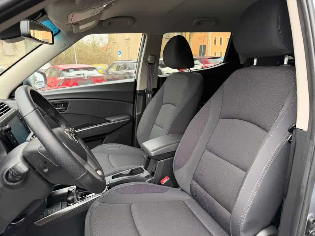 KGM Tivoli 1.5 T-GDI Nomad Kamera, Navi, Automatik 02/2025-photo-6