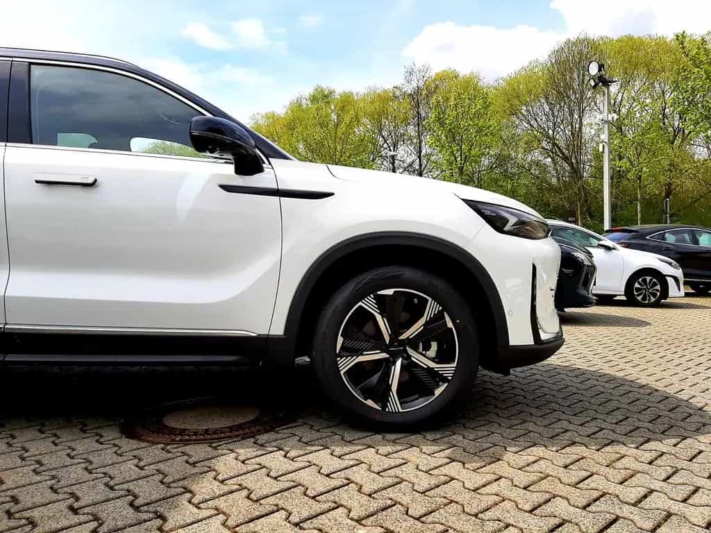 BAIC Beijing X75 1.5T-GDI DCT7 360° KEYL MASSAGE LED null-photo-13