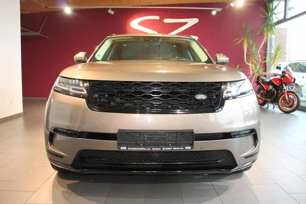 Land Rover Range Rover Rover Velar SE Head-Up Pano Kamera 11/2017-photo-1