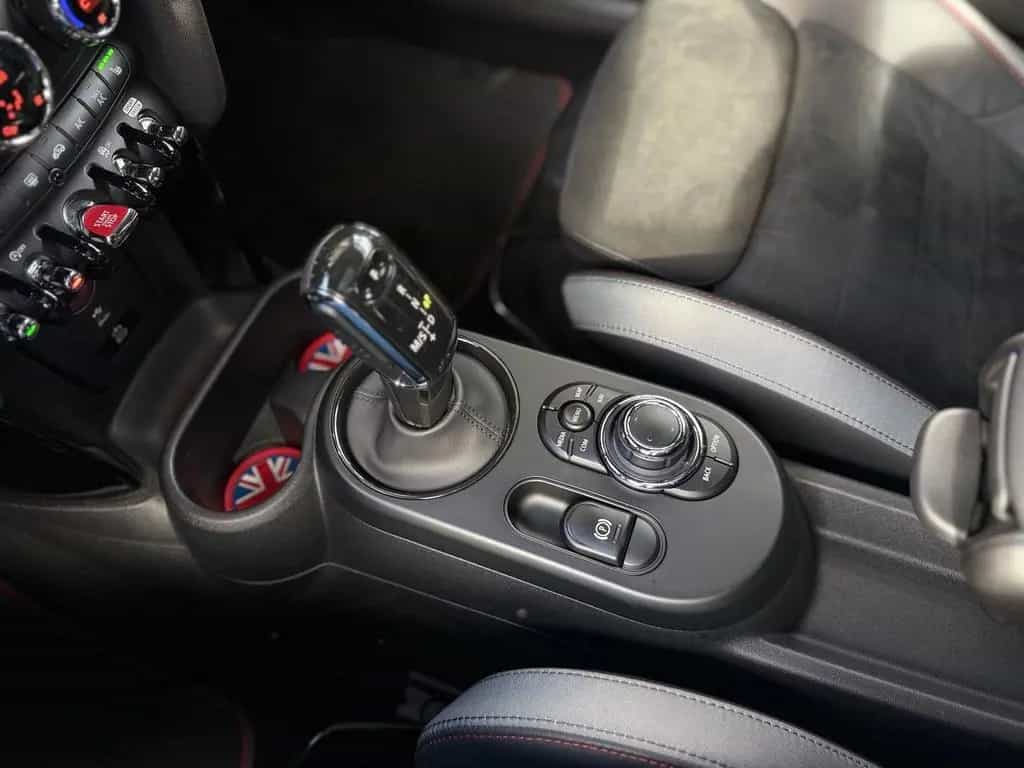 MINI John Cooper Works Pano Acc HuD Led Kam Black 08/2023-photo-36