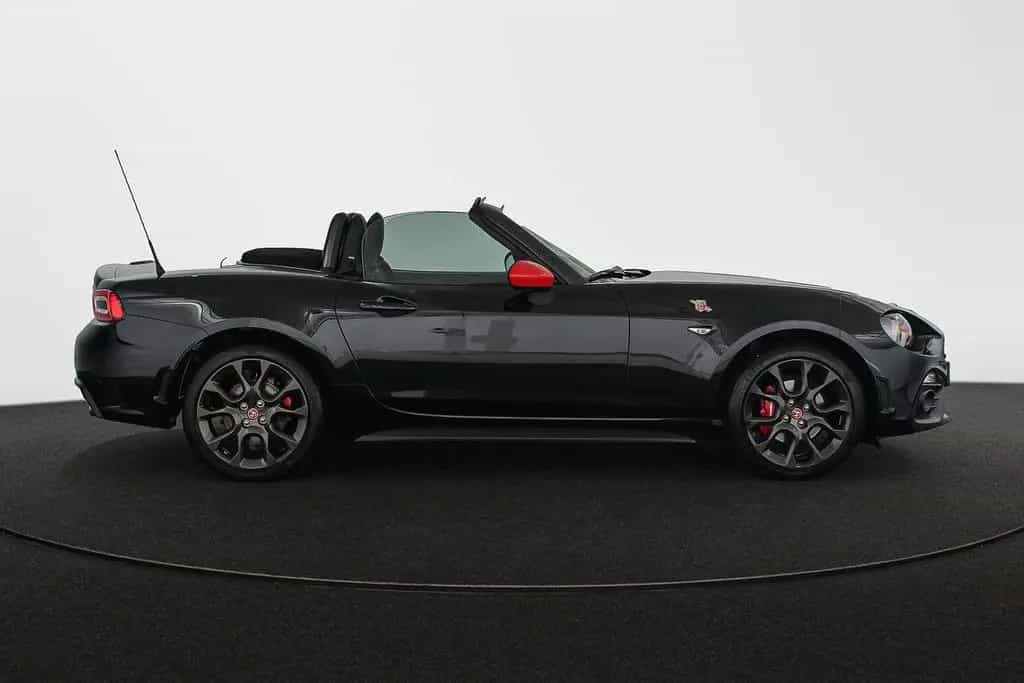 Abarth 124 Spider 1.4 MultiAir Turbo 01/2017-photo-27