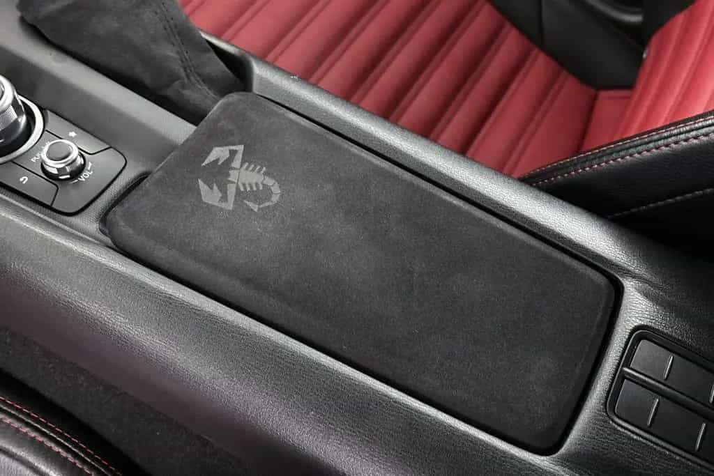 Abarth 124 Spider 1.4 MultiAir Turbo 01/2017-photo-29