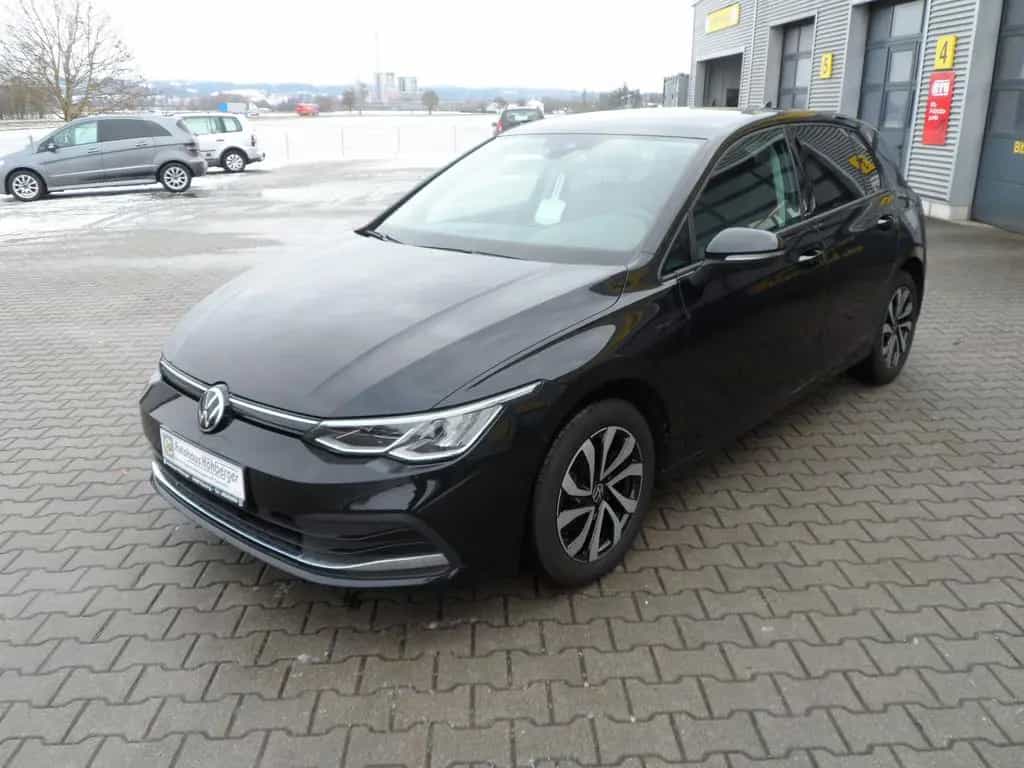 Volkswagen Golf VIII Lim. Active/Navi/PDC/LRH/SHZ/8xALU/Top 06/2021-photo-14