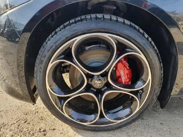 Alfa Romeo Giulia Veloce Q4 03/2024-photo-5