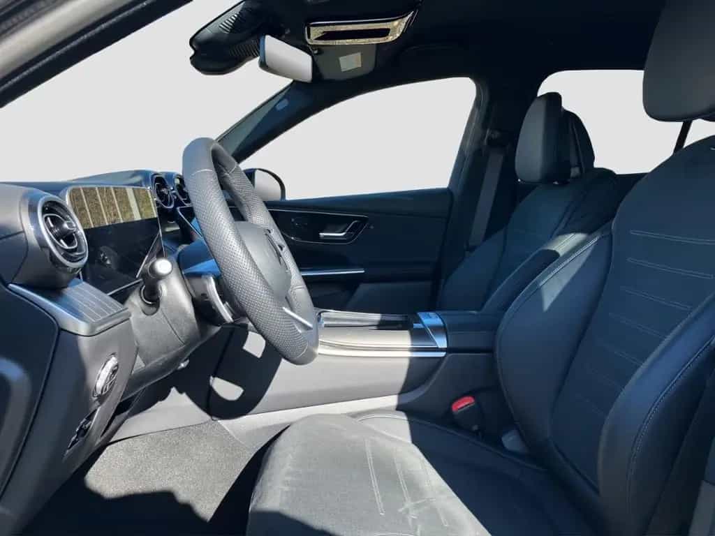 Mercedes-Benz GLC 200 4MATIC AMGLine*NightPaket*Kamera*CarPlay 06/2025-photo-4
