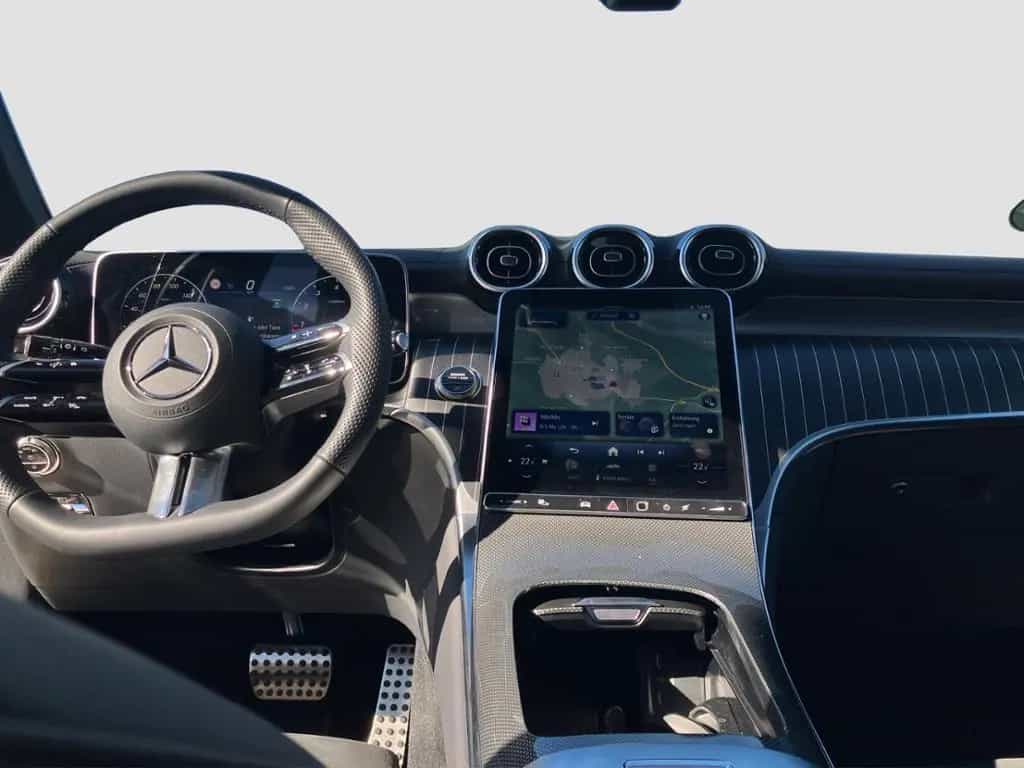 Mercedes-Benz GLC 200 4MATIC AMGLine*NightPaket*Kamera*CarPlay 06/2025-photo-5