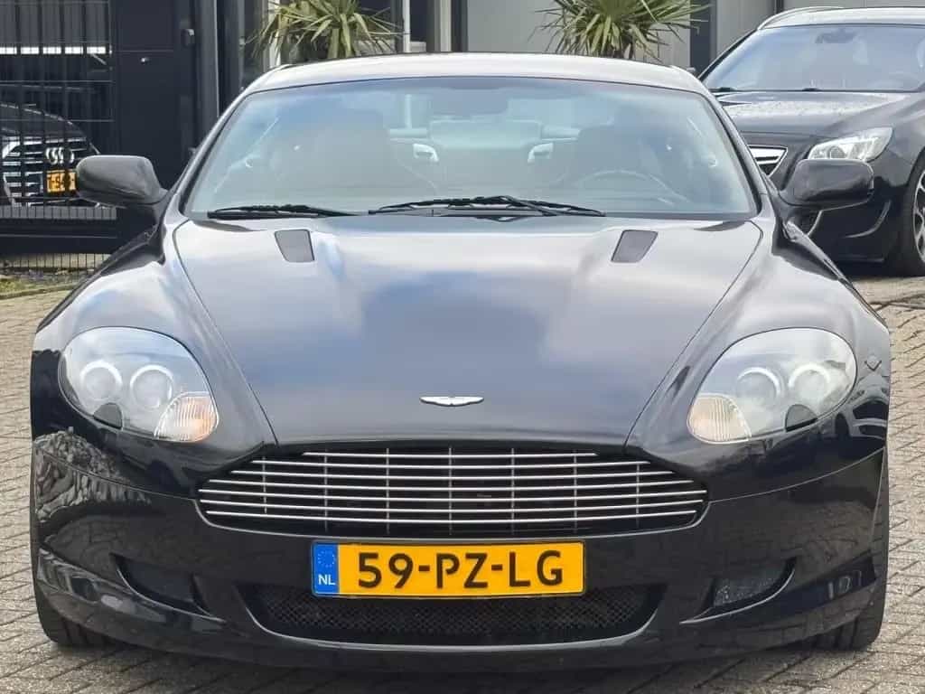 Aston Martin DB9 5.9 V12 458PK Touchtronic 2005 Zwart NL auto 01/2005-photo-1