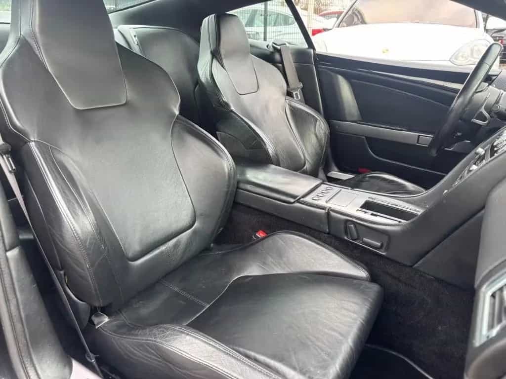 Aston Martin DB9 5.9 V12 458PK Touchtronic 2005 Zwart NL auto 01/2005-photo-12