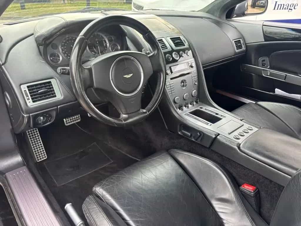 Aston Martin DB9 5.9 V12 458PK Touchtronic 2005 Zwart NL auto 01/2005-photo-13