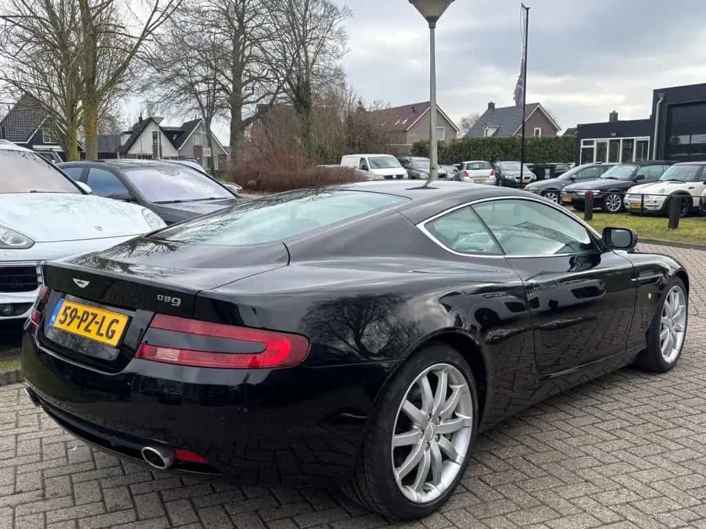 Aston Martin DB9 5.9 V12 458PK Touchtronic 2005 Zwart NL auto 01/2005-photo-5