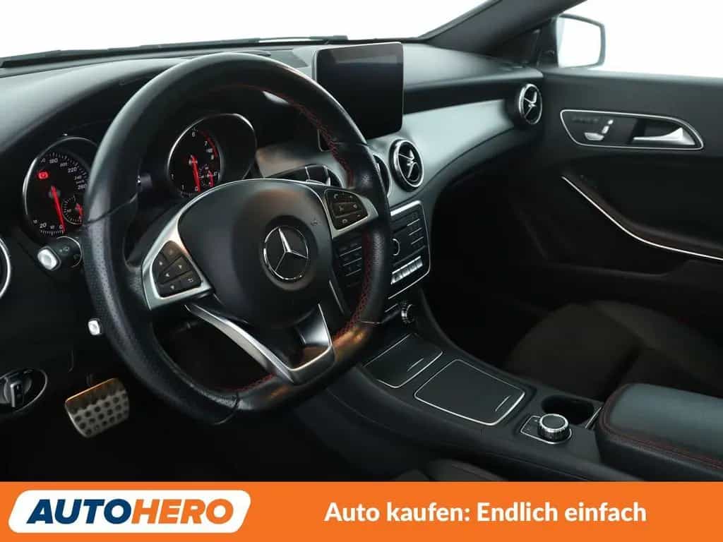 Mercedes-Benz CLA-Class 200 AMG Line Aut.*LED*NAVI*TEMPO*PDC*KLIMA* 03/2019-photo-11