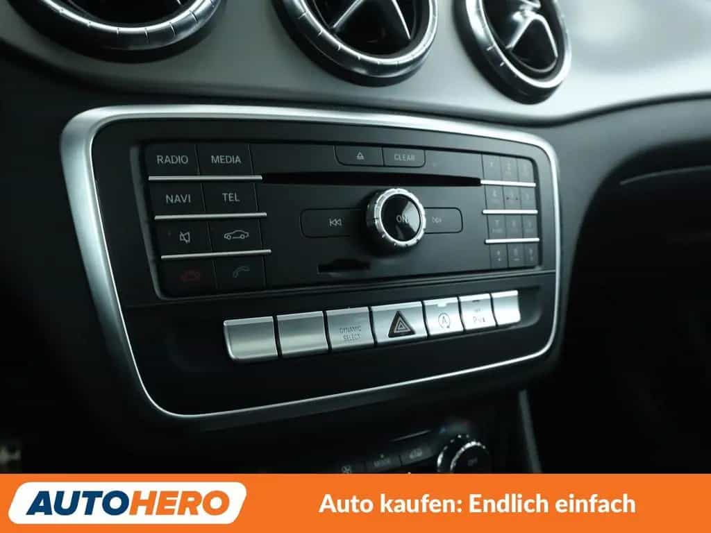 Mercedes-Benz CLA-Class 200 AMG Line Aut.*LED*NAVI*TEMPO*PDC*KLIMA* 03/2019-photo-22