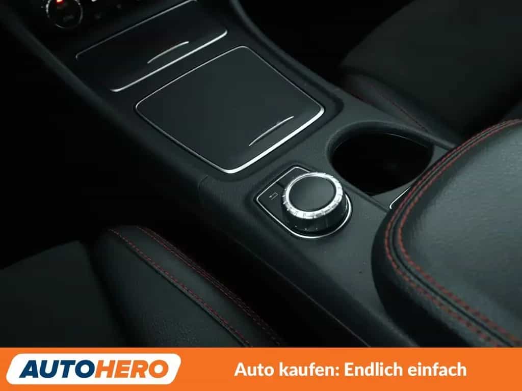 Mercedes-Benz CLA-Class 200 AMG Line Aut.*LED*NAVI*TEMPO*PDC*KLIMA* 03/2019-photo-24