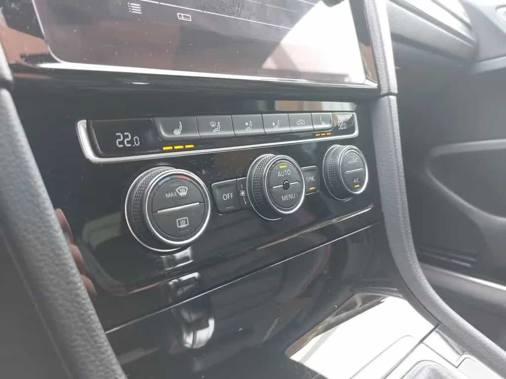 Volkswagen Golf VII GTI 2.0 TSI DSG | PANO | NAVI | ACC | 05/2017-photo-16