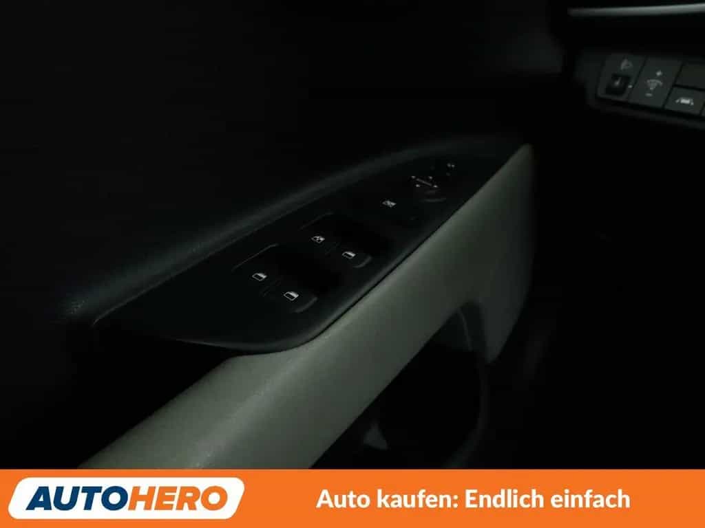 Kia Stonic 1.0 TGDI Spirit Aut.*NAVI*TEMPO*PDC*SHZ* 09/2019-photo-23