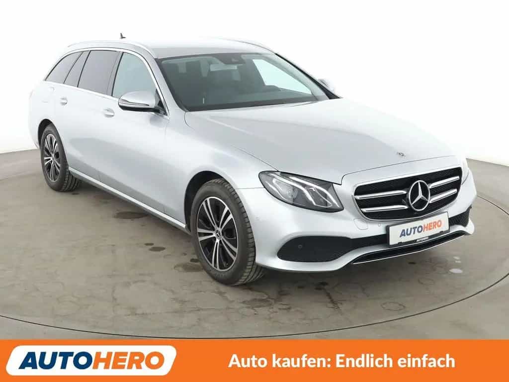 Mercedes-Benz E 220 E-Klasse E 220 d Avantgarde Aut.*NAVI*TEMPO*CAM* 11/2020-photo-7