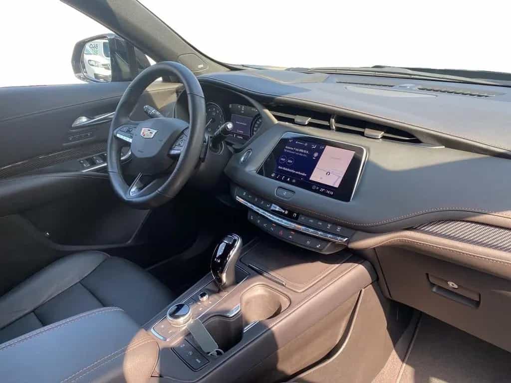Cadillac XT4 2.0 T Sport AWD NAVI+KAMERA+LED 08/2023-photo-17