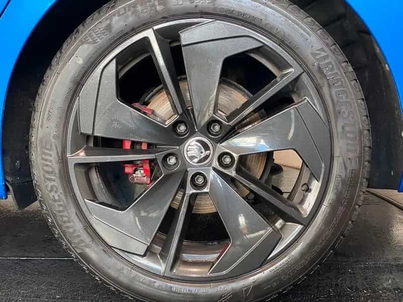 Skoda Octavia 2.0 TDI RS ViCo Matrix Pano HUD ACC AHK 12/2021-photo-7