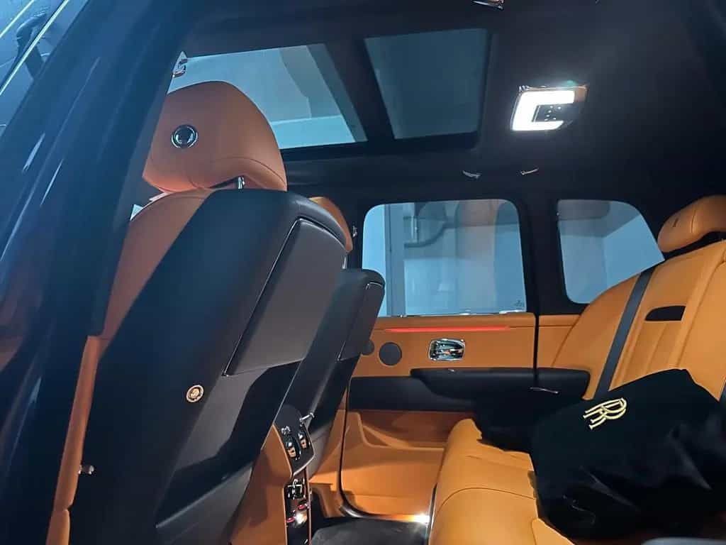 Rolls-Royce Cullinan 05/2023-photo-10