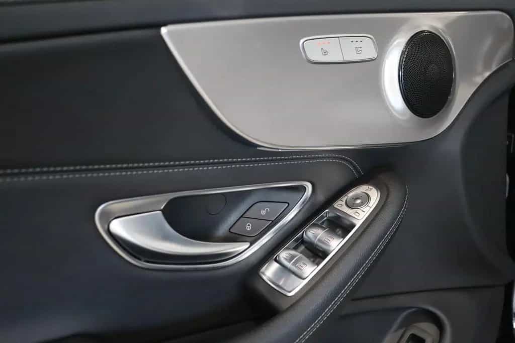 Mercedes-Benz C 400 Cabrio AMG 4Matic HUD*360*Sitzhzg.*AHK 02/2018-photo-11