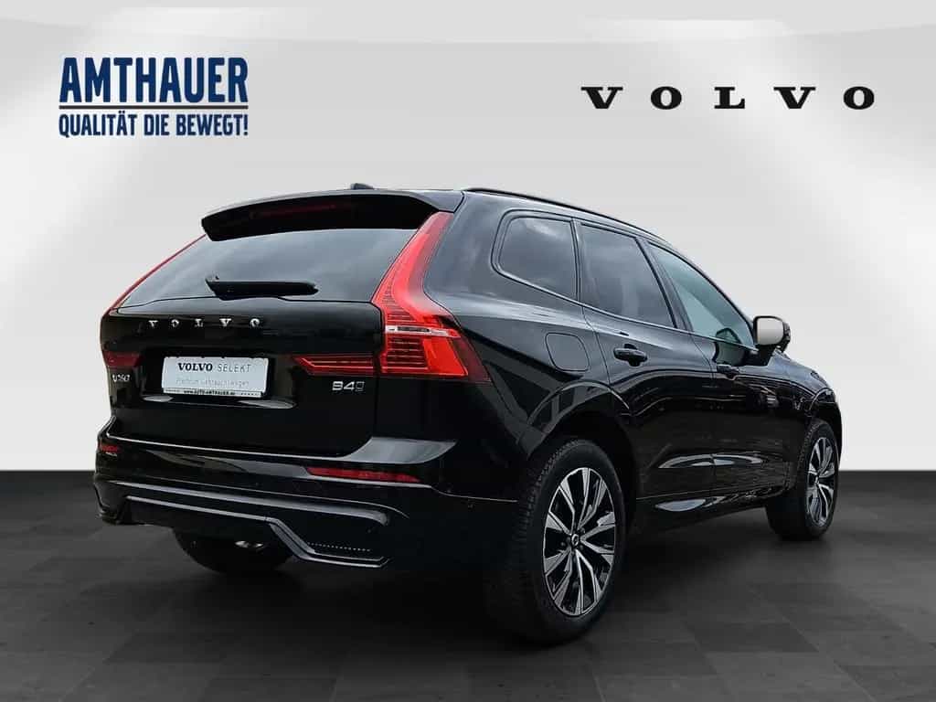 Volvo XC60 B4 AWD Plus Dark 360°/Panorama/H&K/BLIS 01/2023-photo-5