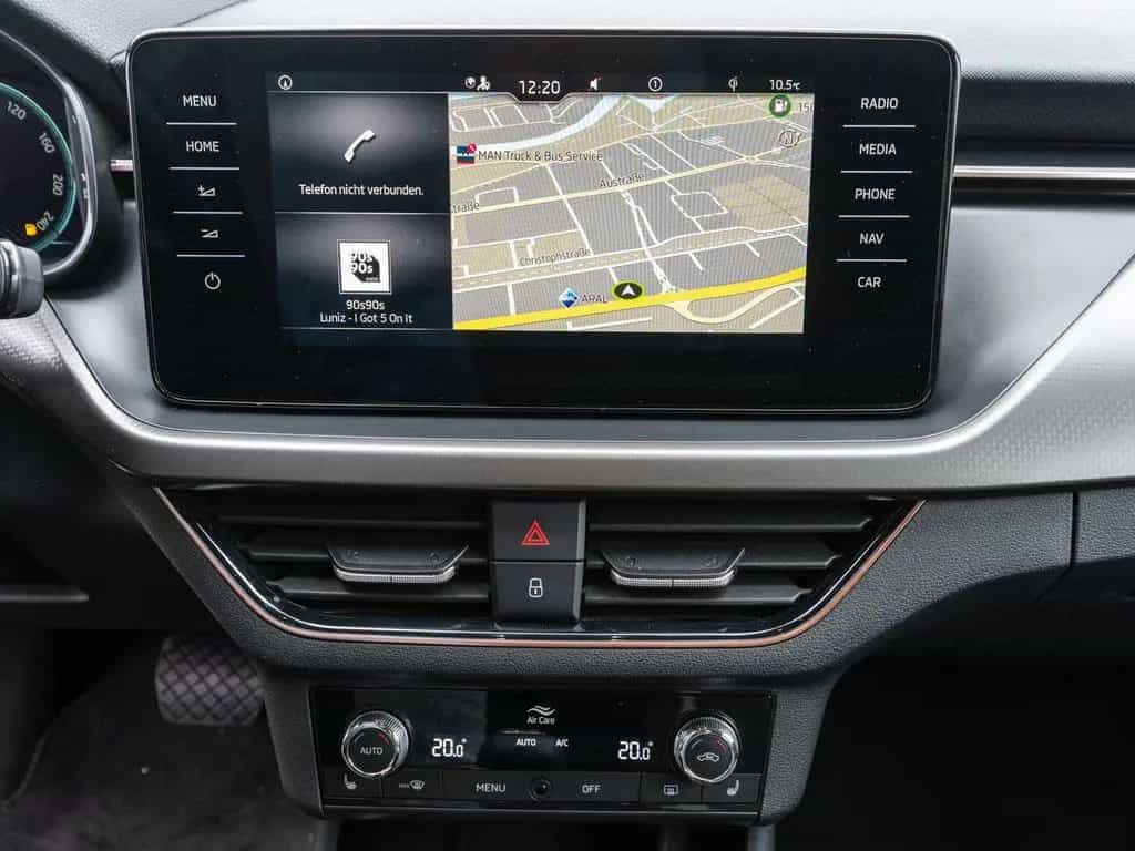 Skoda Scala Style 1.5 TSI DSG LED Navi RFK ACC SHZ AHK 09/2023-photo-12
