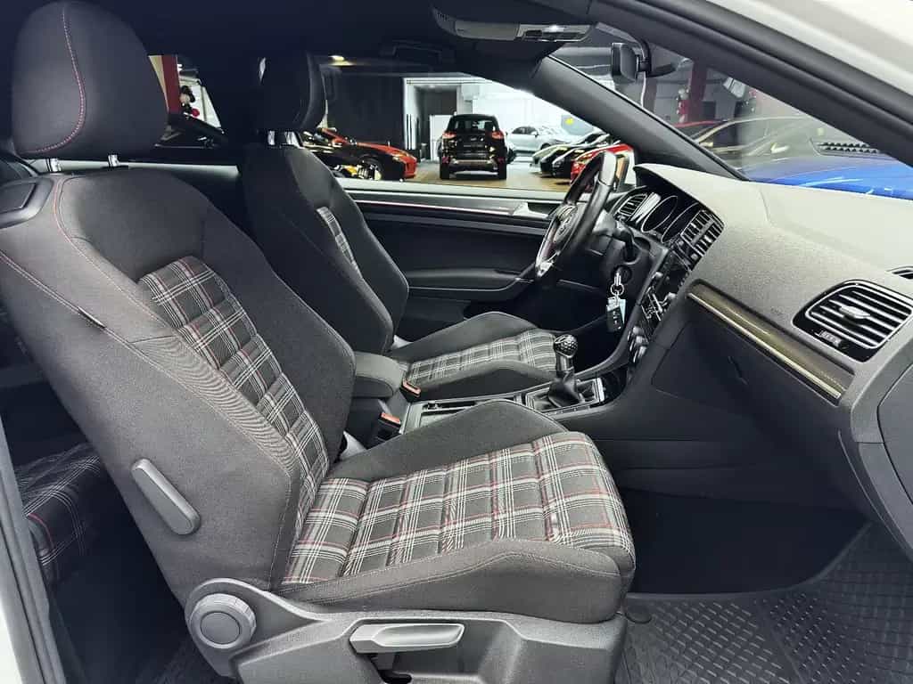 Volkswagen Golf VII 2.0 TSI GTI APR*Eibach*AHK*Standhz*PDC 03/2017-photo-7