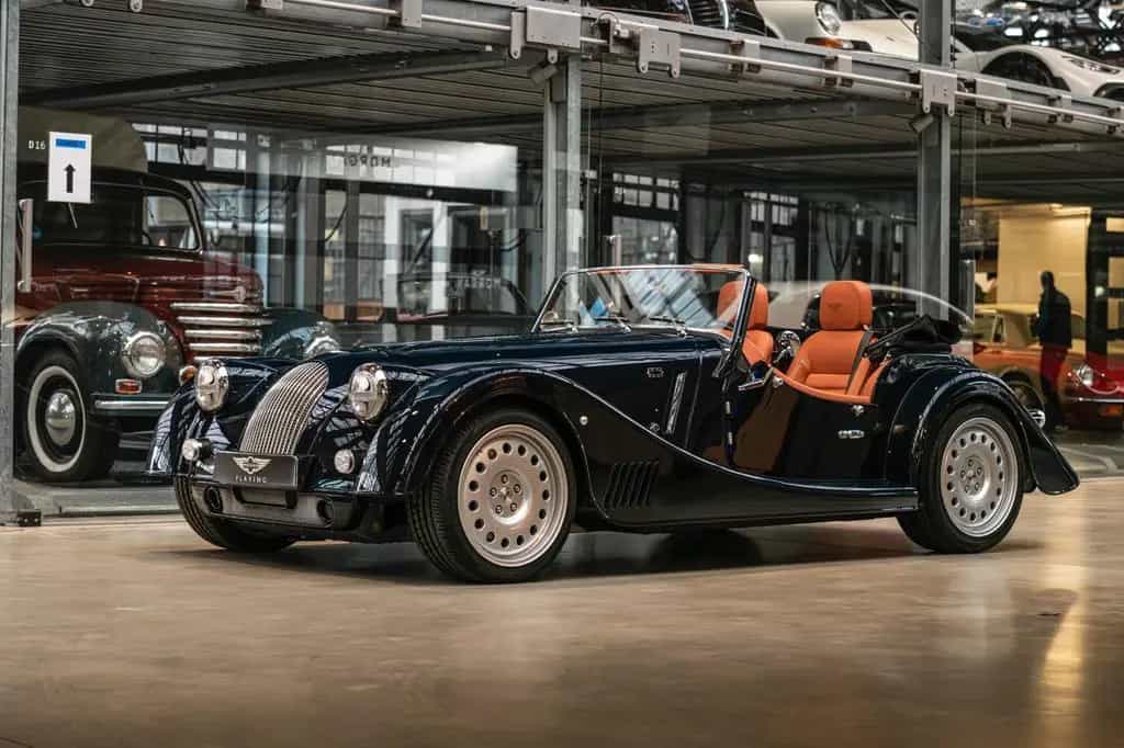 Morgan Plus Six - A/C - SHZ - SAGA -Sonderfarbe 08/2022-photo-0