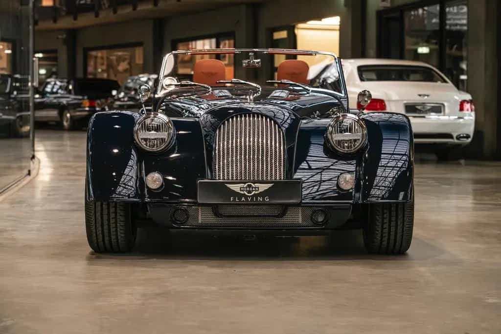Morgan Plus Six - A/C - SHZ - SAGA -Sonderfarbe 08/2022-photo-4