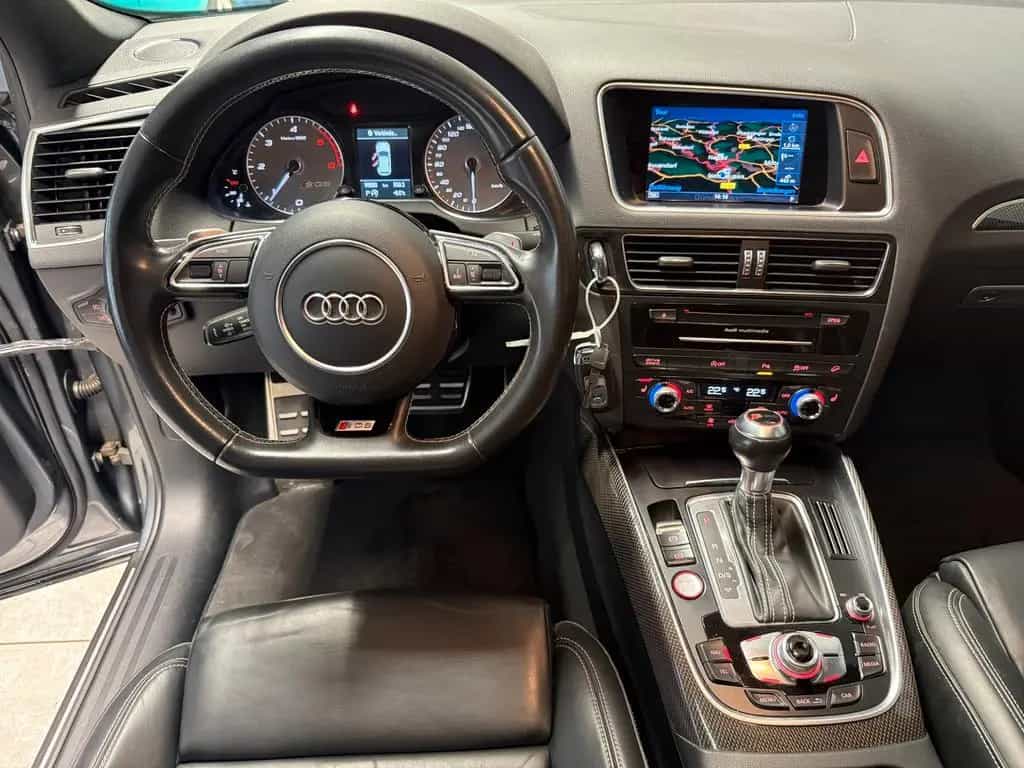 Audi SQ5 3.0 TDI competition quattro Pano AHK Carbon 06/2018-photo-10