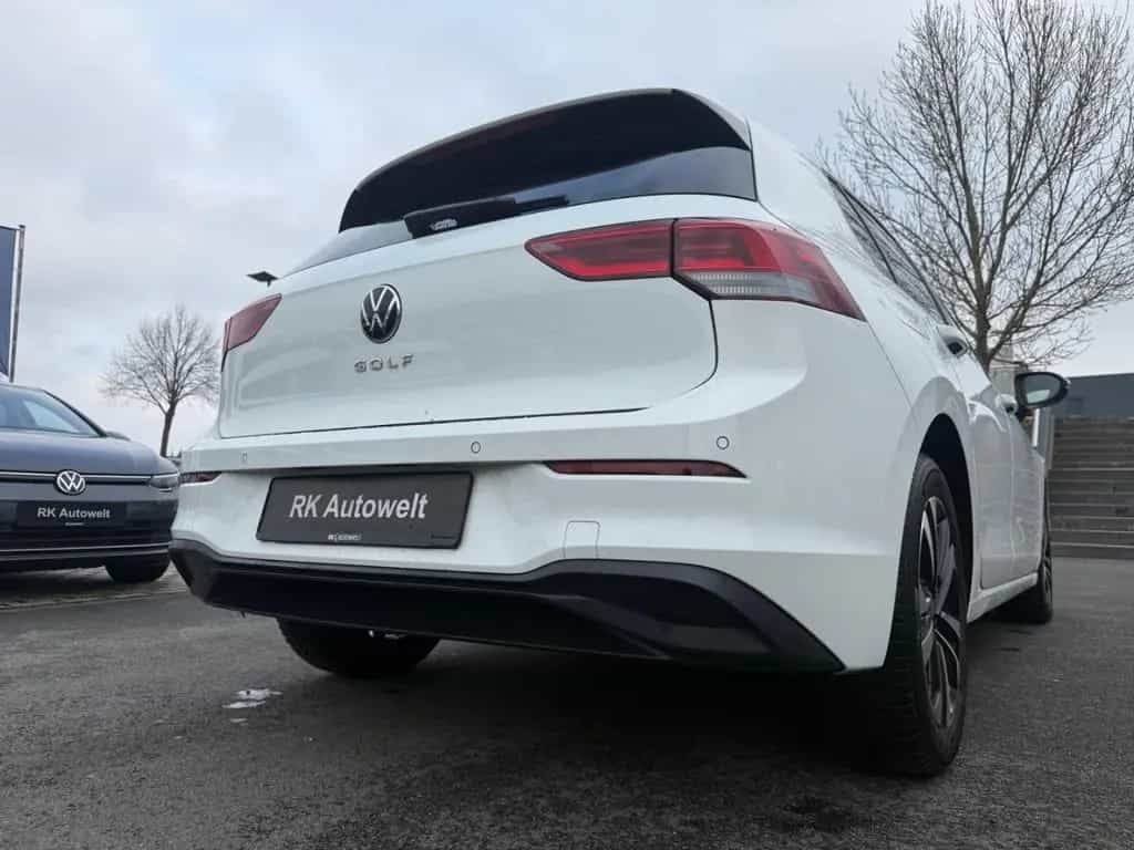 Volkswagen Golf 8 VIII United 2.0 TDI AHK-klappbar Navi ACC 03/2021-photo-12