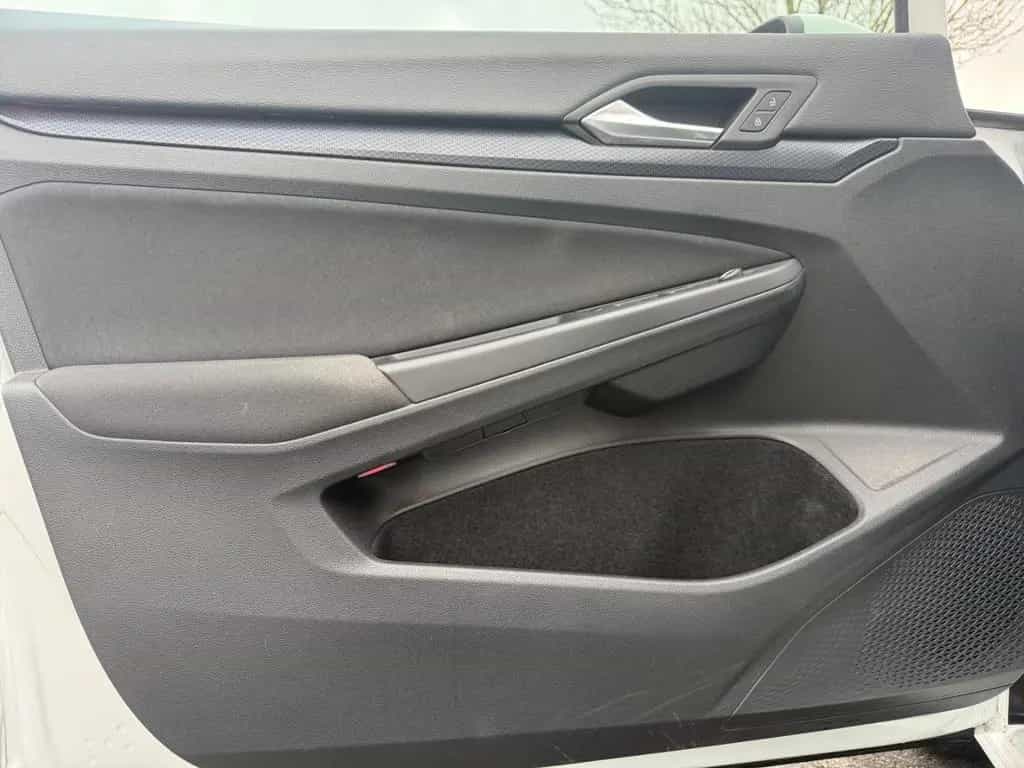 Volkswagen Golf 8 VIII United 2.0 TDI AHK-klappbar Navi ACC 03/2021-photo-14