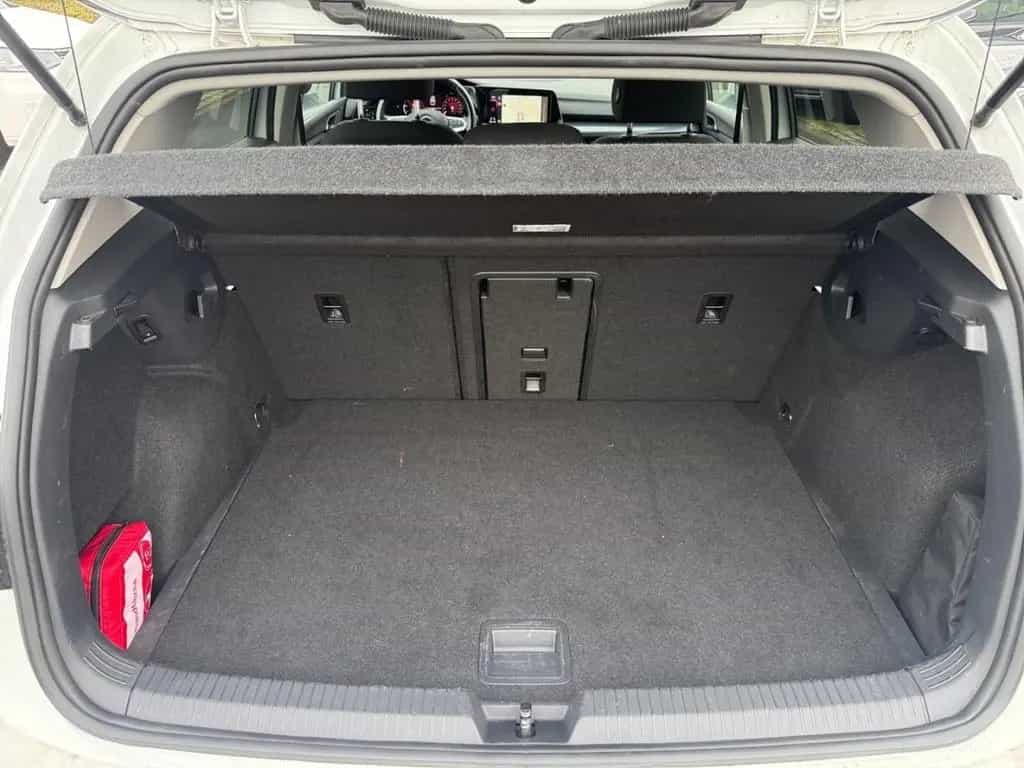 Volkswagen Golf 8 VIII United 2.0 TDI AHK-klappbar Navi ACC 03/2021-photo-9