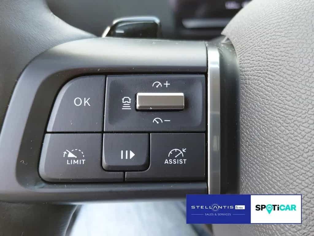 Citroën C4 MAX PureTech 130 EAT8 ACC SITZHZG NAVI 12/2024-photo-19