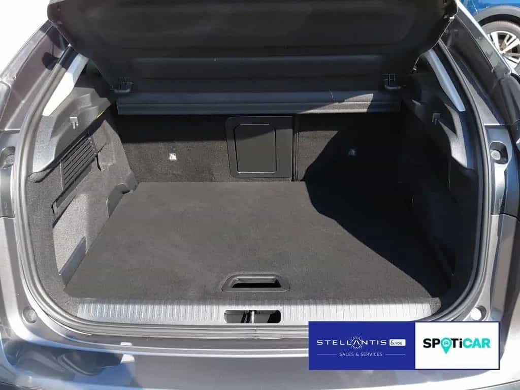 Citroën C4 MAX PureTech 130 EAT8 ACC SITZHZG NAVI 12/2024-photo-5