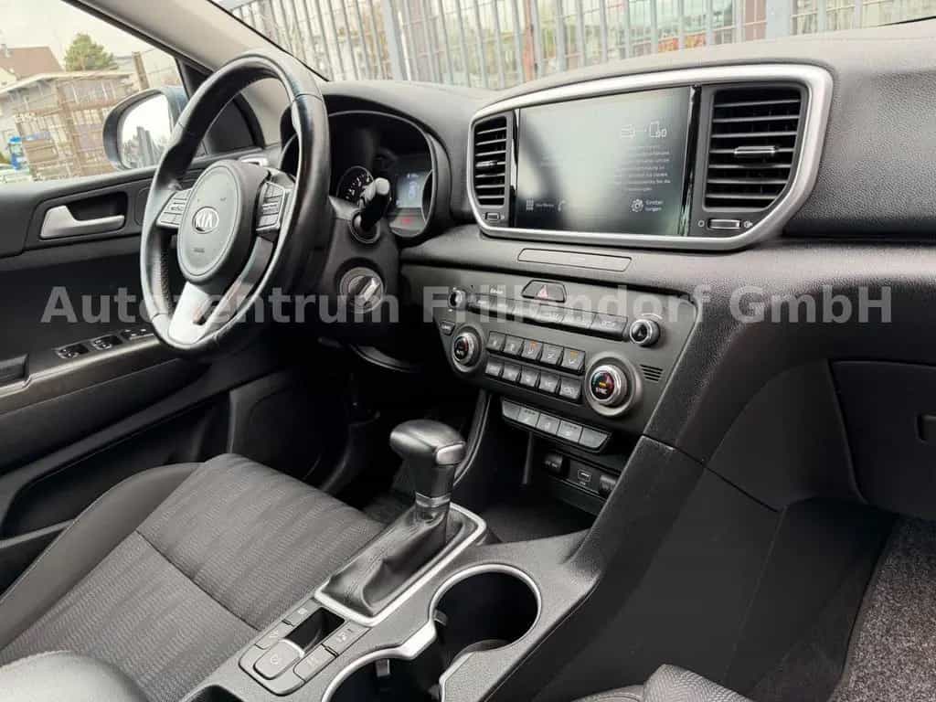 Kia Sportage Black Edition 2WD AUTOMATIK/KAMERA!! 06/2021-photo-10