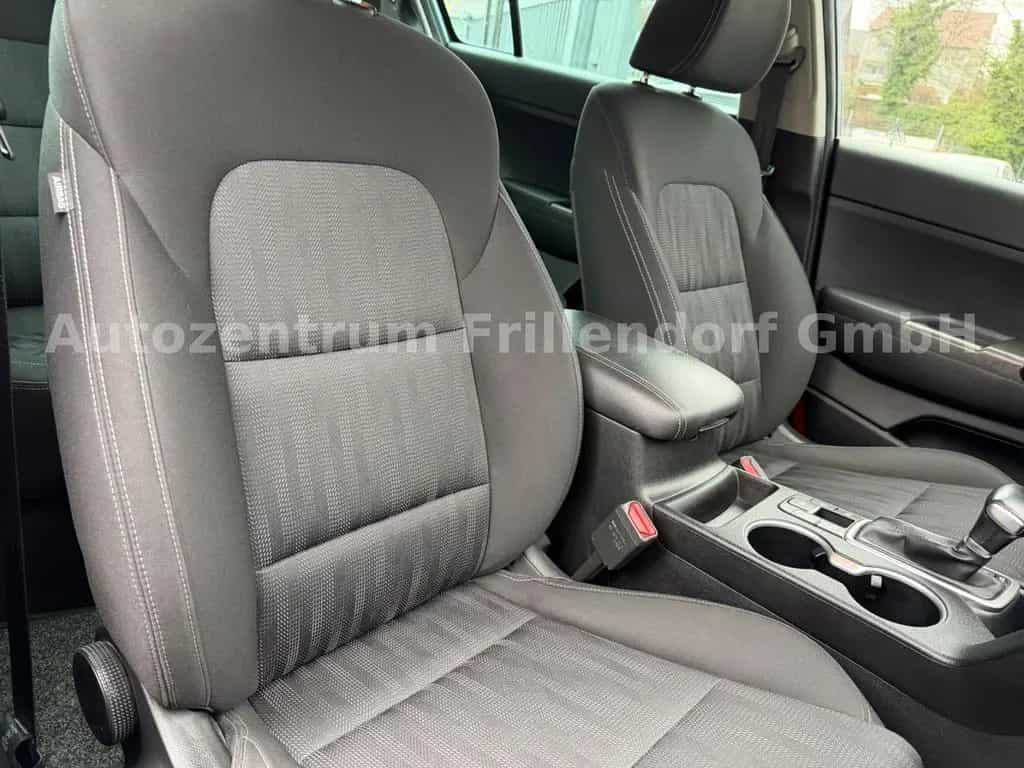 Kia Sportage Black Edition 2WD AUTOMATIK/KAMERA!! 06/2021-photo-11