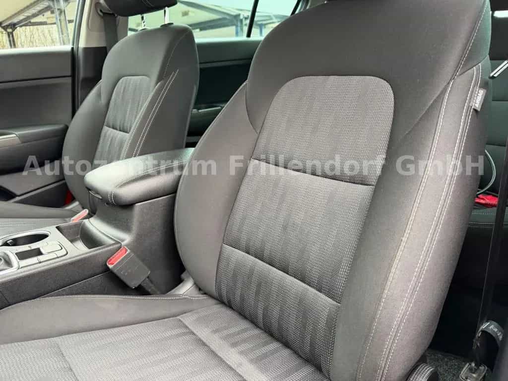 Kia Sportage Black Edition 2WD AUTOMATIK/KAMERA!! 06/2021-photo-15