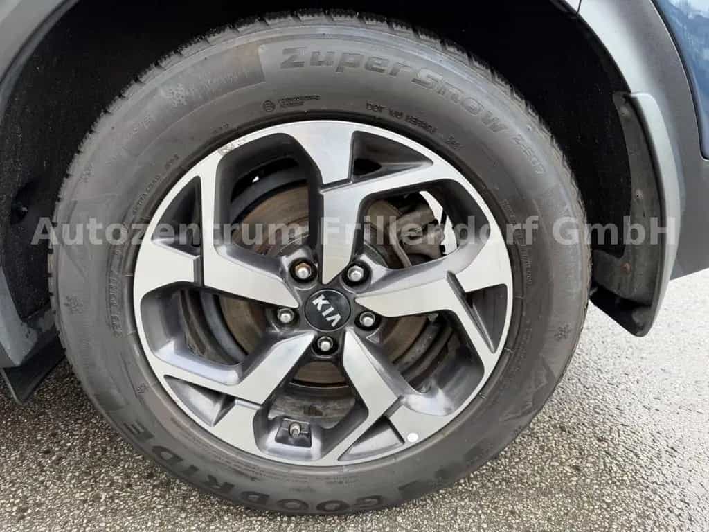 Kia Sportage Black Edition 2WD AUTOMATIK/KAMERA!! 06/2021-photo-24