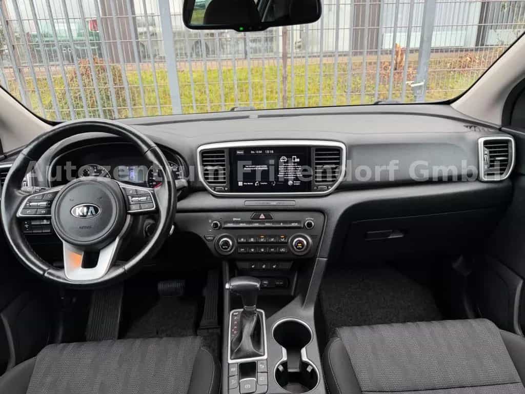 Kia Sportage Black Edition 2WD AUTOMATIK/KAMERA!! 06/2021-photo-9