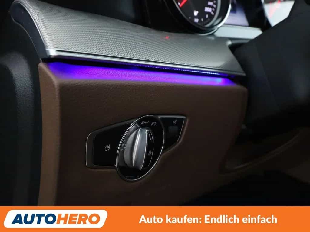 Mercedes-Benz E 200 Avantgarde Aut.*LED*TEMPO*PDC*SHZ*KLIMA* 05/2017-photo-29