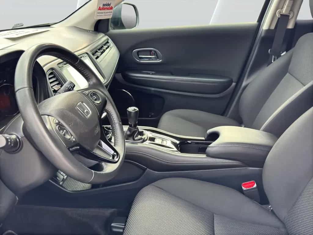 Honda HR-V 1.6 i-DTEC Elegance, AHK, Navi, Bluetooth 07/2017-photo-17