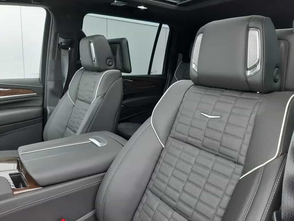 Cadillac Escalade ESV Sport Platinum 6.2 V8 Night Vision null-photo-10