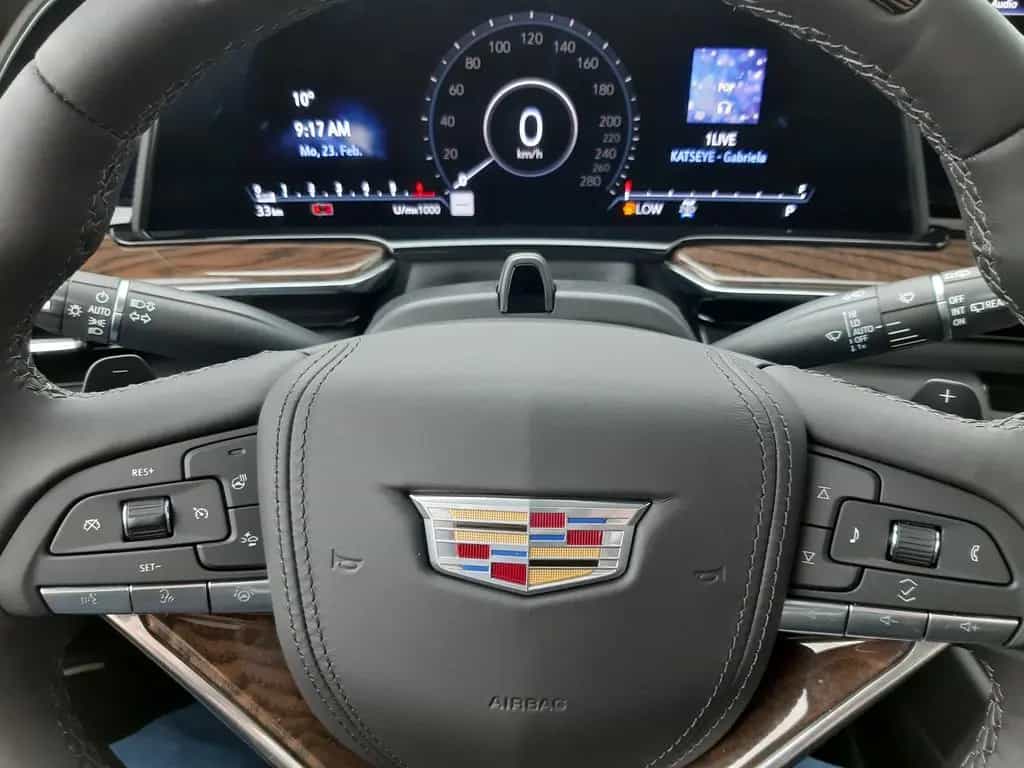 Cadillac Escalade ESV Sport Platinum 6.2 V8 Night Vision null-photo-20