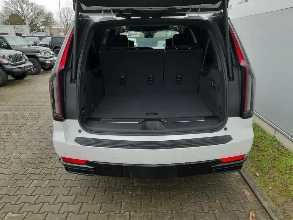 Cadillac Escalade ESV Sport Platinum 6.2 V8 Night Vision null-photo-4