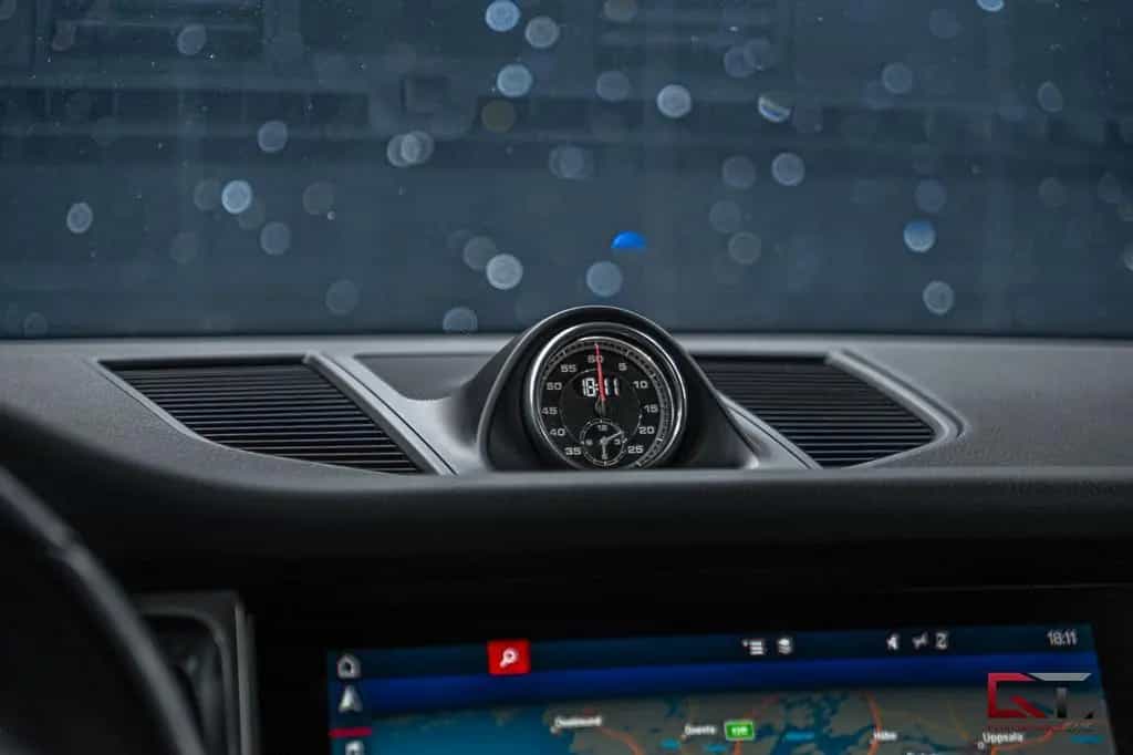 Porsche Macan PDK Pano 21" Sport Chrono 14-way BOSE Tow 12/2018-photo-14