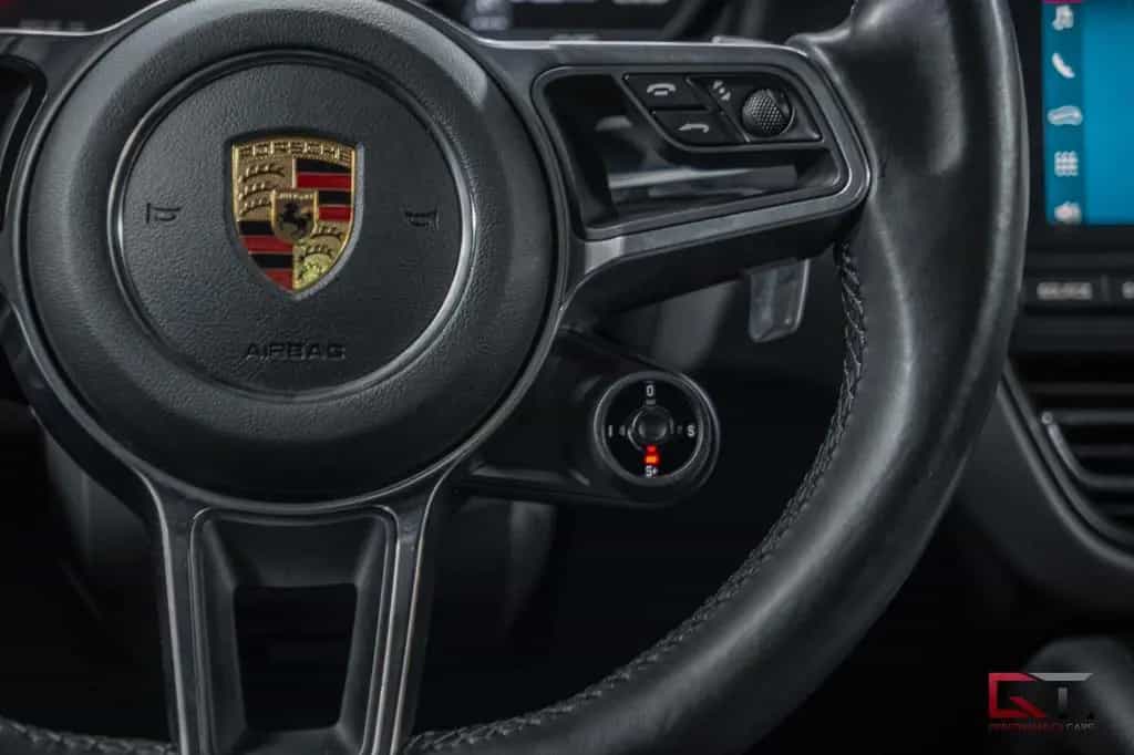 Porsche Macan PDK Pano 21" Sport Chrono 14-way BOSE Tow 12/2018-photo-22