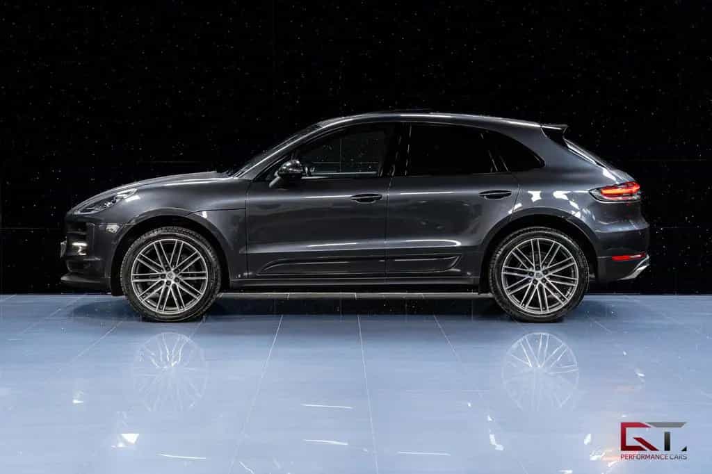 Porsche Macan PDK Pano 21" Sport Chrono 14-way BOSE Tow 12/2018-photo-4