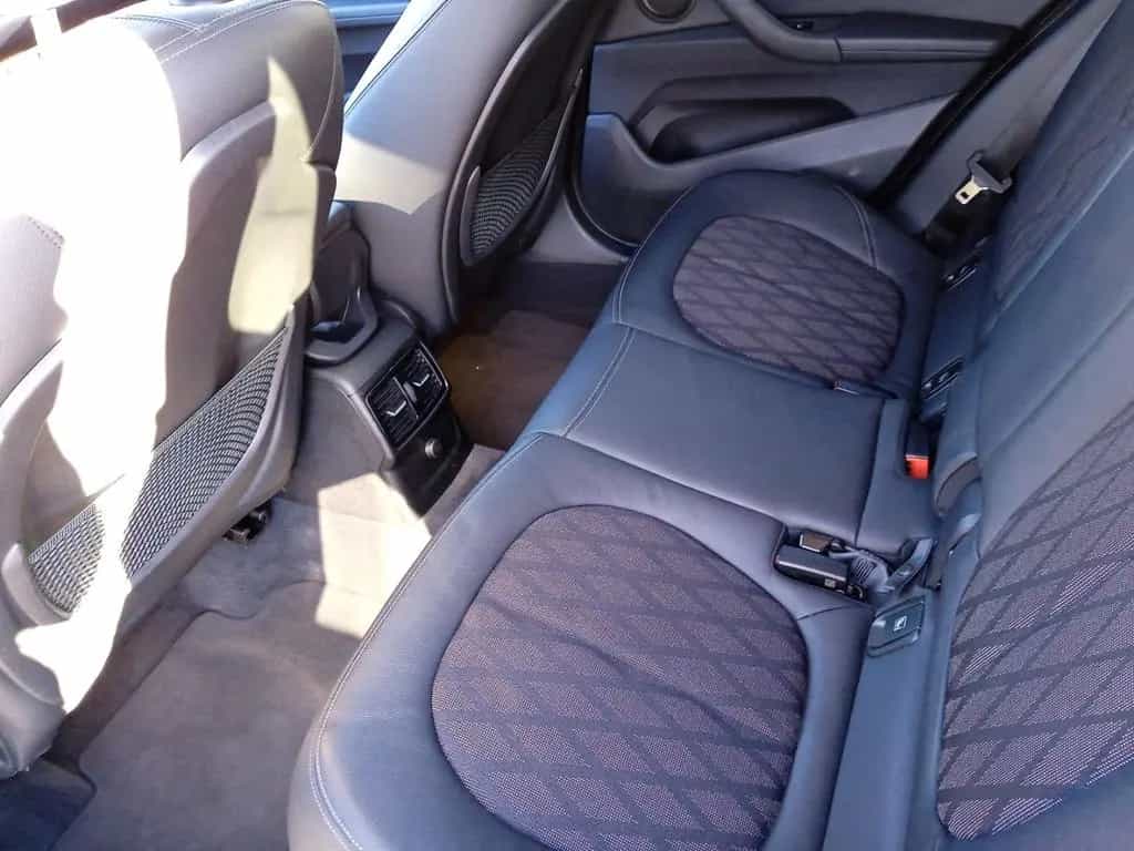 BMW X1 xDrive 20i X-Line*Aut.*AHK*Parkassi.*LED*Sitz 03/2017-photo-11