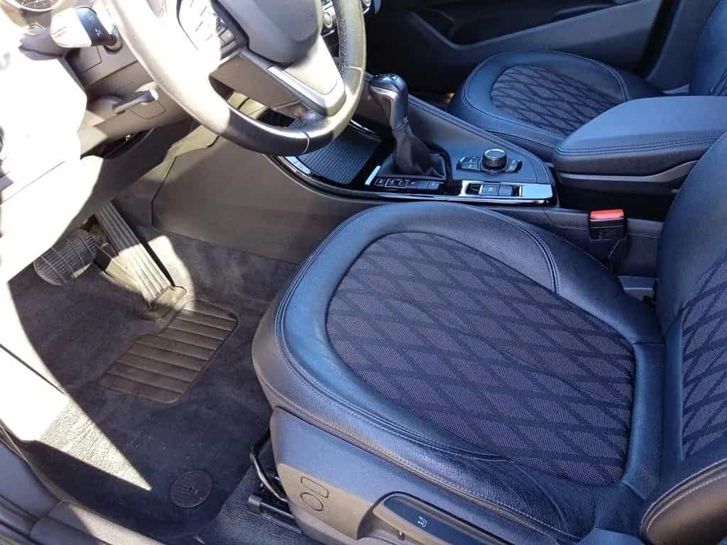 BMW X1 xDrive 20i X-Line*Aut.*AHK*Parkassi.*LED*Sitz 03/2017-photo-13